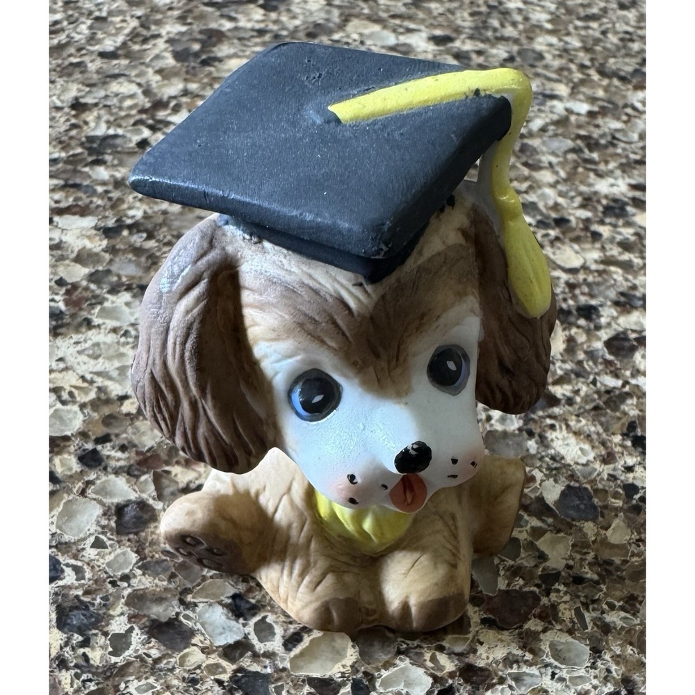 Vintage Lego Taiwan Puppy Figurine Graduation Dog Cap & Tassel Ceramic 2.5‎ in